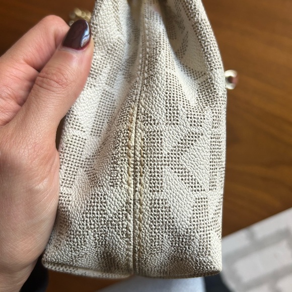 ‼️BF SALE!‼️Michael Kors Jet Set Signature Purse and Wallet Set - Picture 12 of 15